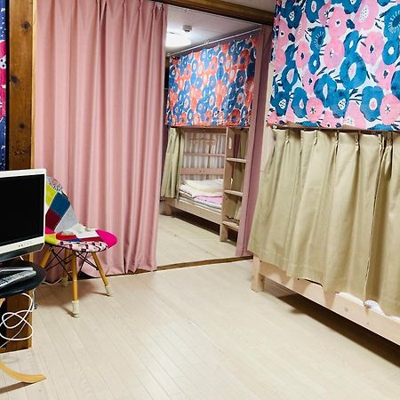 Guesthouse Perche Female Only Amami Exterior photo