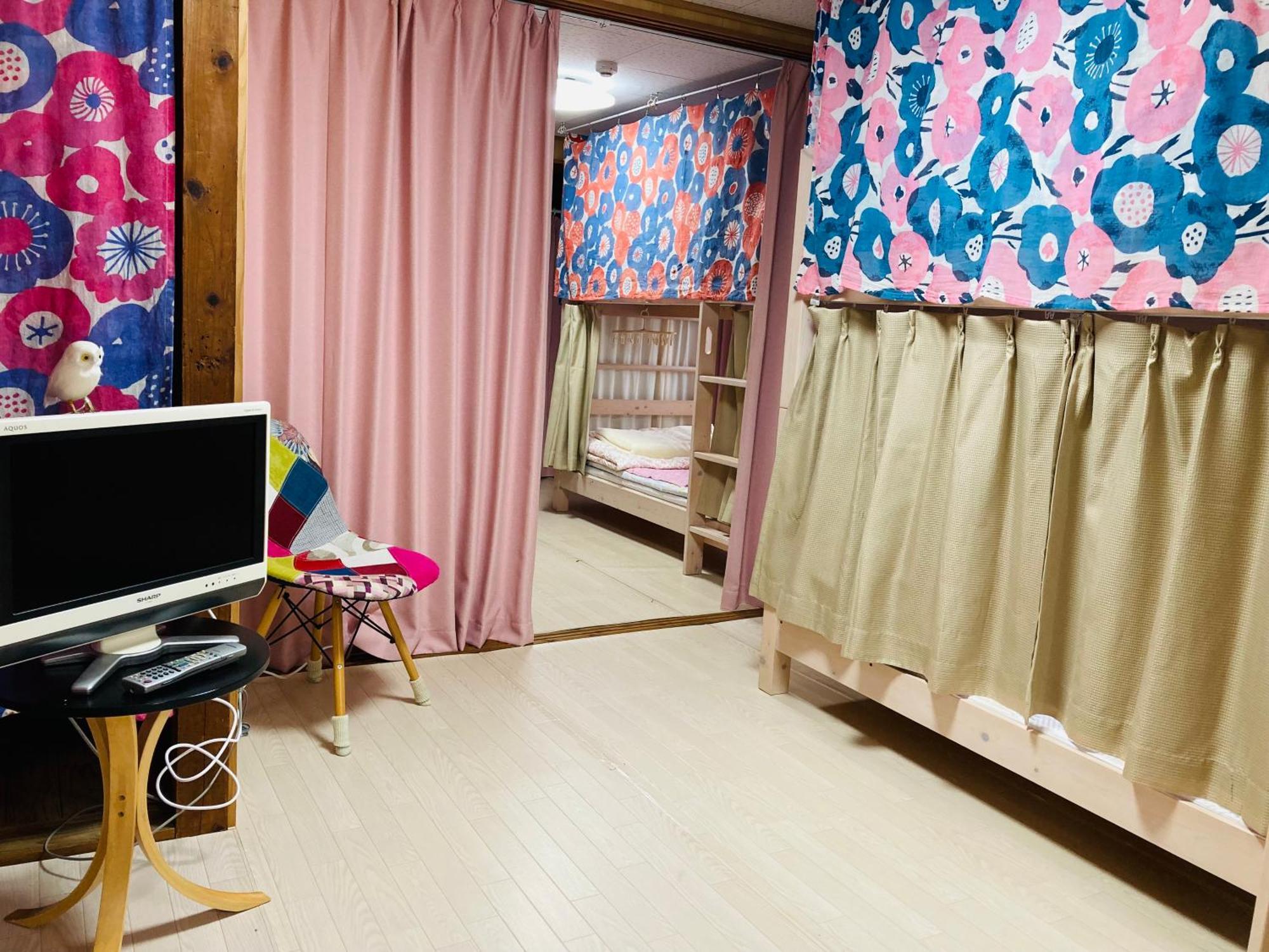 Guesthouse Perche Female Only Amami Exterior photo